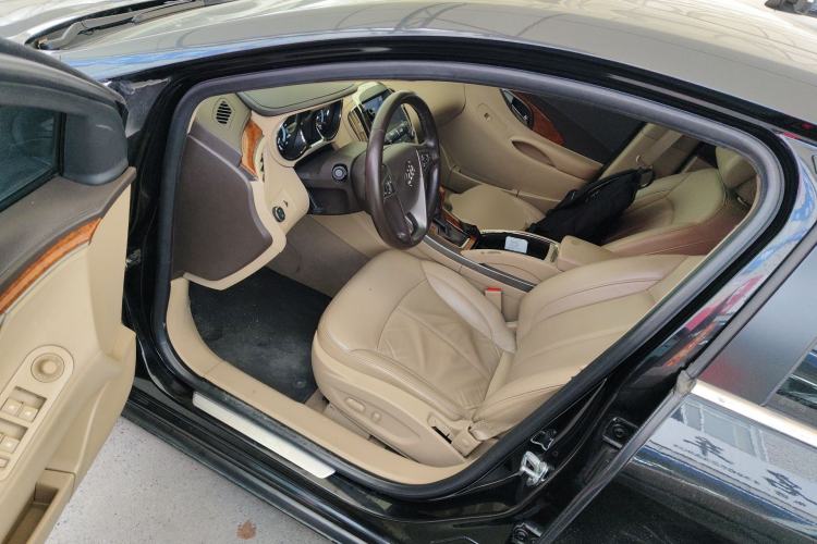 Used Buick LaCrosse 2012 2.4L SIDI Haoya Edition Driver Seat