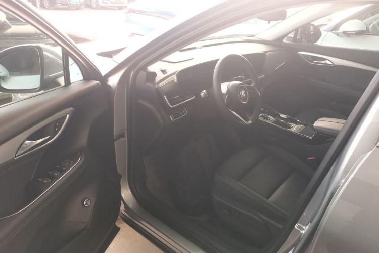 Used Buick Envision 2025 25T Entry-Grade Platinum Edition