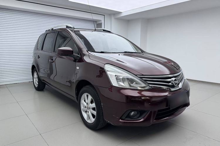 Used Nissan Livina 2013 1.6XE Manual Comfort Edition