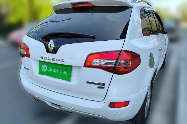 Used Renault Koleos 2012 2.5L 4x4 Comfort Edition with Navigation
