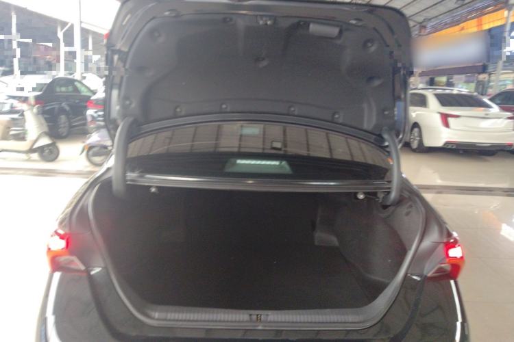 Used Toyota Avalon 2022 2.0L Luxury Edition