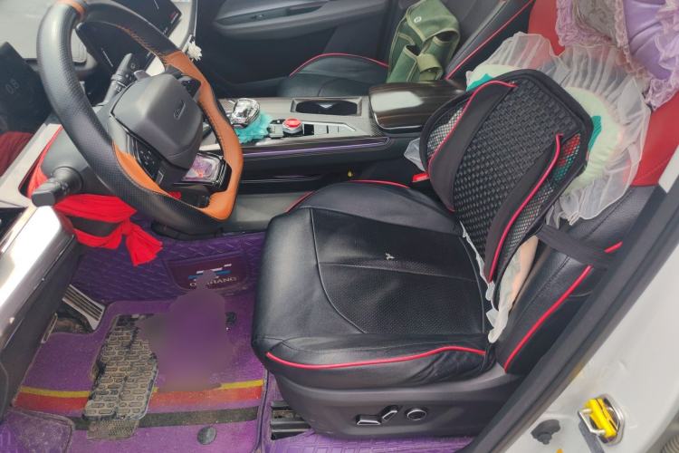 Used CHANGAN OSHAN Z6 2023 Blue Whale 1.5T DCT Smart Edition
