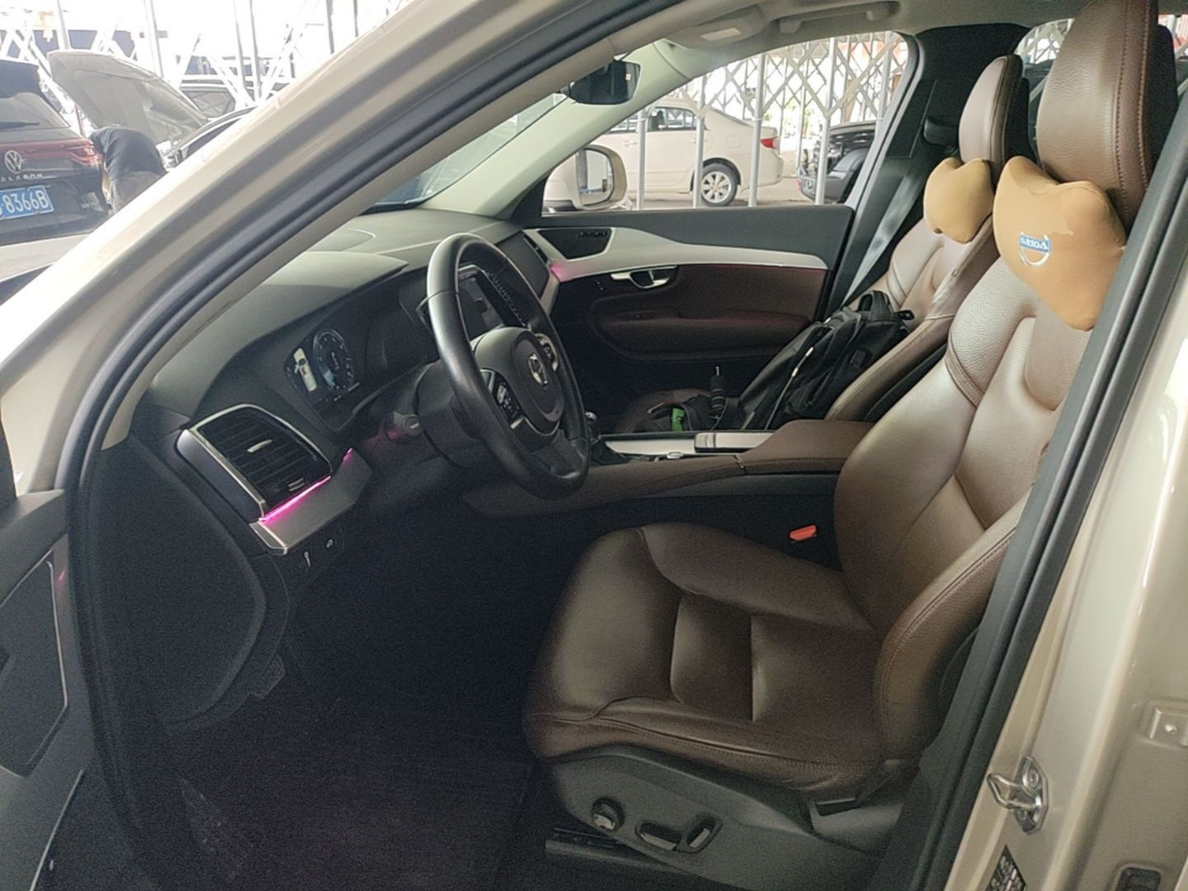 Interior delantero