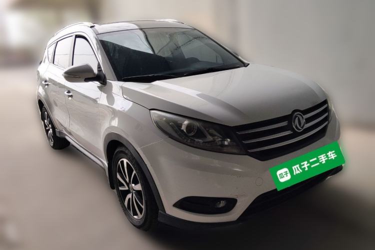 Used Dongfeng Fengon 580 2016 1.5T Manual Luxury Edition Front Right 45 Deg
