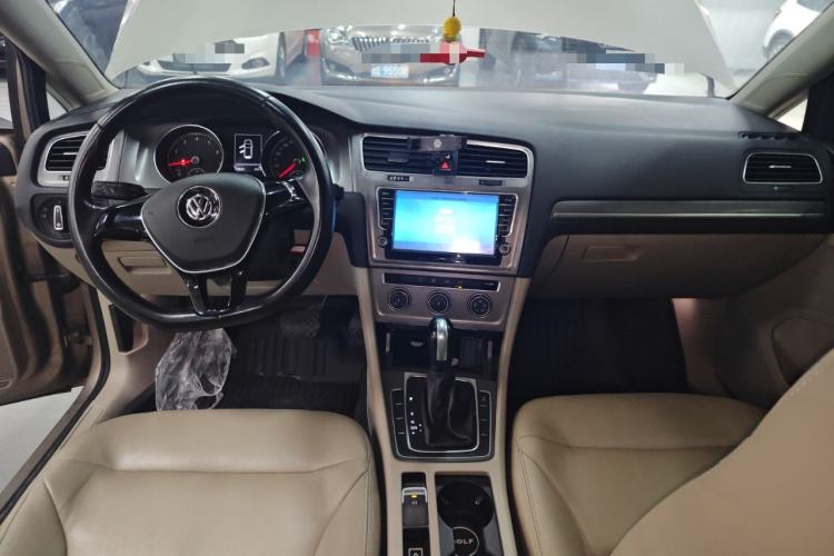 Used Volkswagen Golf 2015 1.6L Automatic Comfort Model