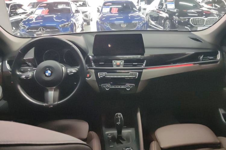 Used BMW X1 2022 sDrive25Li Leading Model
