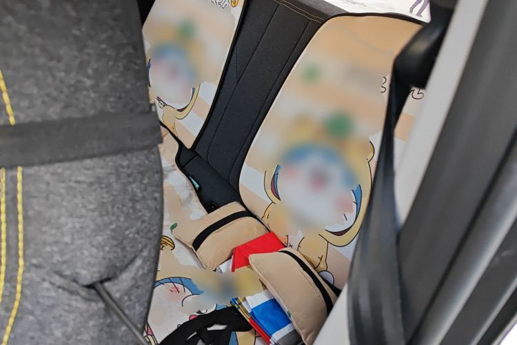 Used Chery QQ Ice Cream 2022 120km Conical Shape Lithium Iron Phosphate