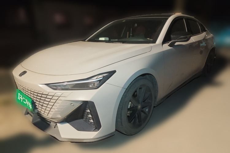 Used CHANGAN UNI-V 2022 1.5T Prestige Version