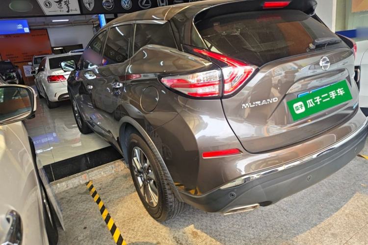 Used Nissan Murano 2019 2.5L XL Two-Wheel Drive Smart Connect Luxury Edition China VI Standard Exterior 2