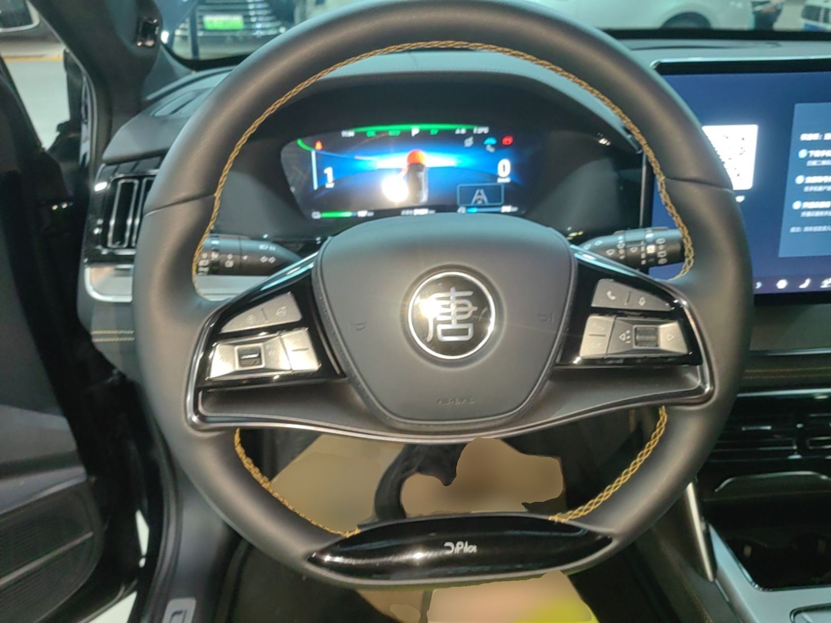 BYD Tang New Energy 2024 Facelift DM-p War God Edition — снимка 15