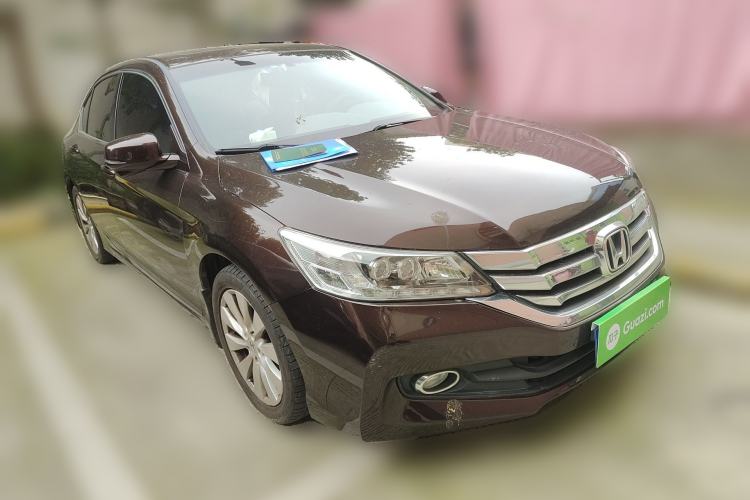 Used Honda Accord 2014 2.4L EX Luxury Edition Front Right 45 Deg