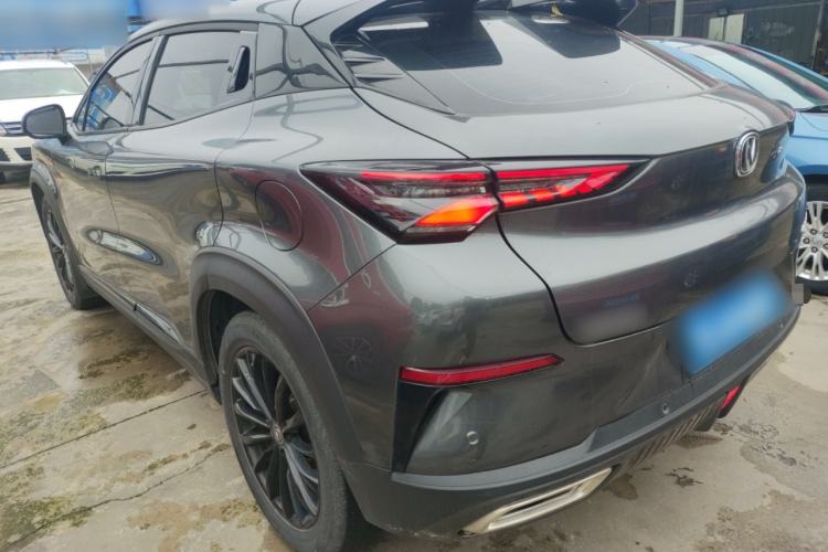 Used CHANGAN UNI-T 2022 1.5T Excellence Model
