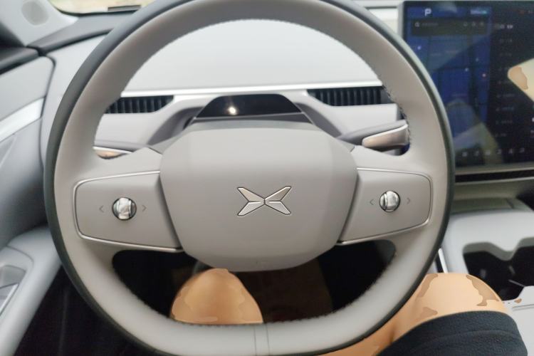 Used XPeng MONA M03 2024 515 Long-Range Steering Wheel