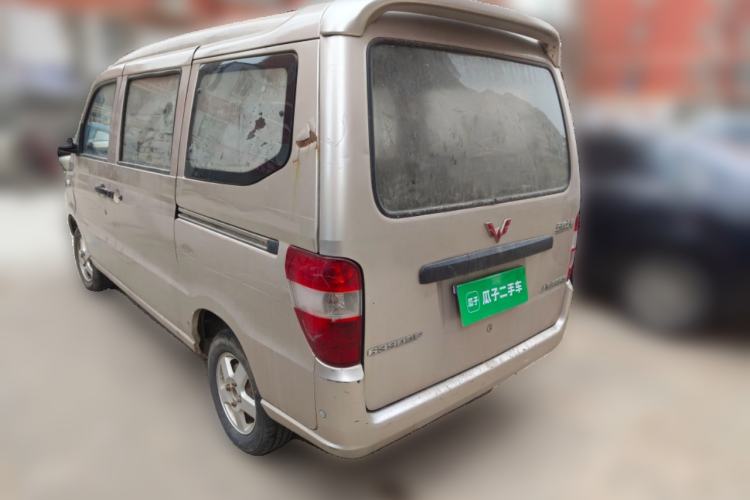 Used Wuling Zhiguang 2010 1.0L New Version Practical Short-Body L2Y