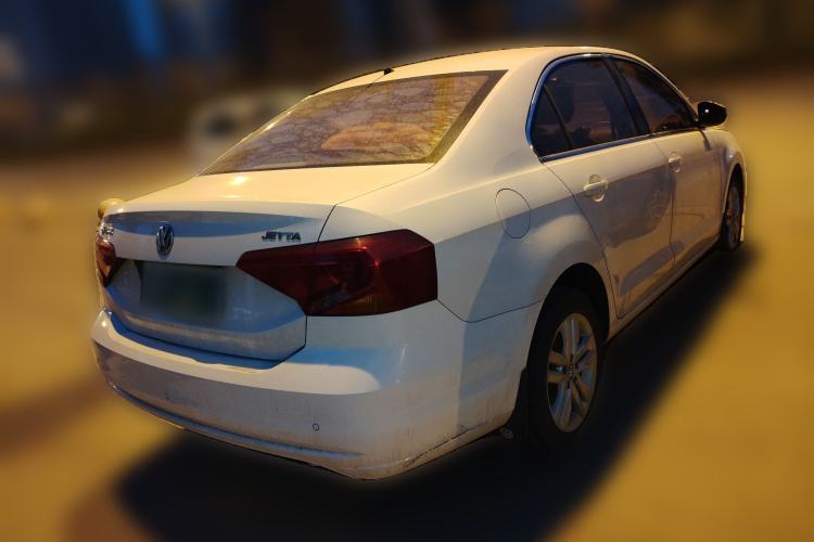 Used Volkswagen Jetta 2019 Dream Edition 1.4L Manual Fashion Version
