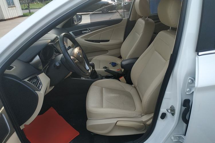 Used CHANGAN Eado 2016 1.6L Manual Fashion Edition Left Front Seat