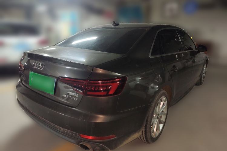 Used Audi A4L 2018 30th Anniversary Edition 40 TFSI Fashion Model