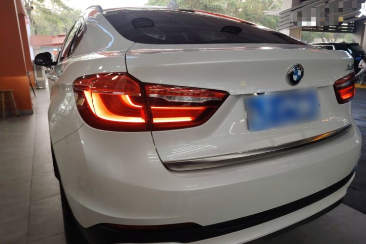 Used BMW X6 2018 xDrive28i
