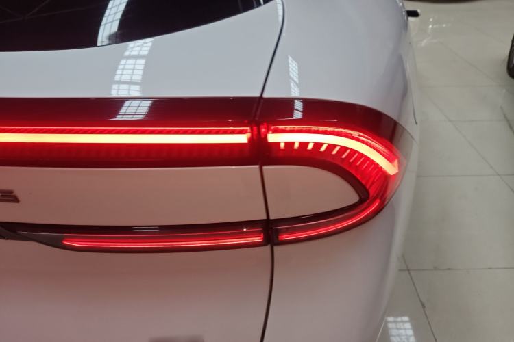 Used XPeng G7 2026 Model, Range-Extended 1704 Max Tech Edition Right Rear Taillight