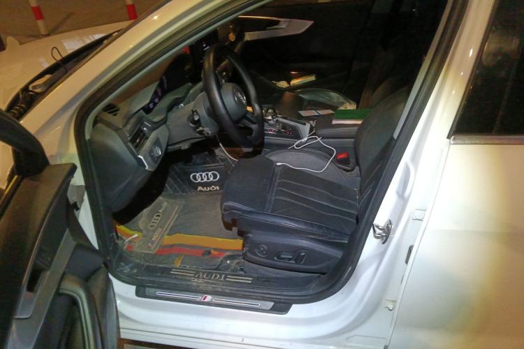 Used Audi A4L 2020 40 TFSI Fashion Dynamic Model