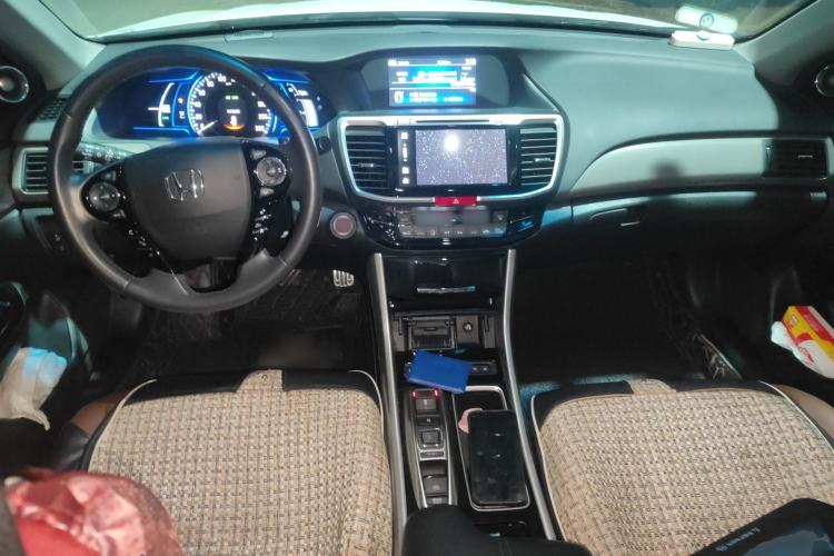 Used Honda Accord 2016 Hybrid 2.0L Prestige Edition Center Console