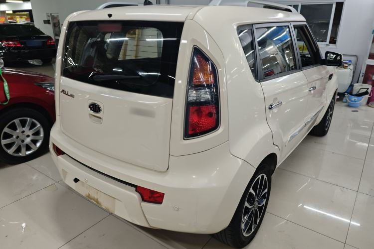Used Kia Soul 2013 1.6L AT Premium
