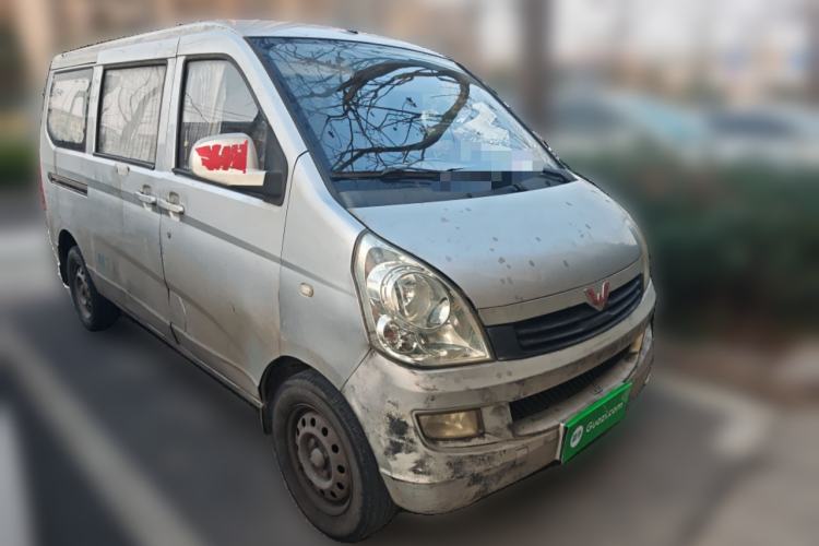 Used Wuling Rongguang 2014 1.2L S Base Model
