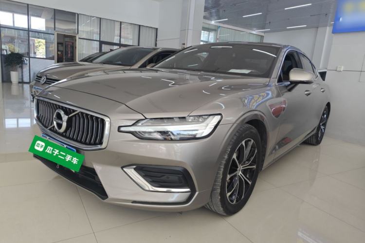 Used Volvo S60 2020 T4 Zhiyi Luxury Edition