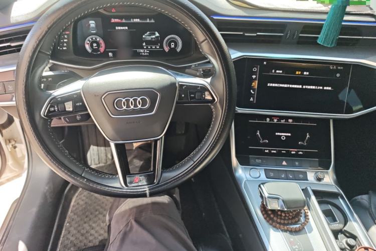 Used Audi A6L 2019 40 TFSI Luxury Dynamic Model
