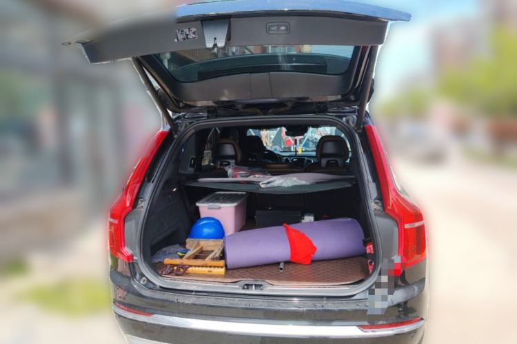 Used Volvo XC90 2022 B6 Zhiya Luxury 7-Seater Trunk