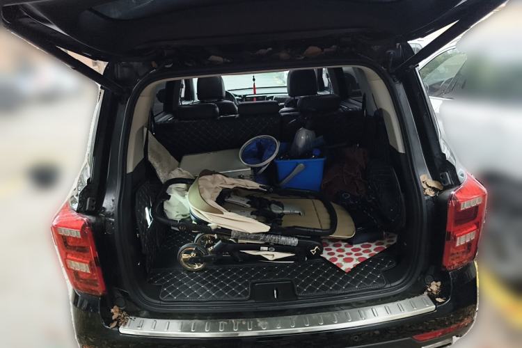 Used GAC Trumpchi GS8 2017 320T Four-Wheel Drive Luxury Smart Connectivity Version (7 Seats) Trunk