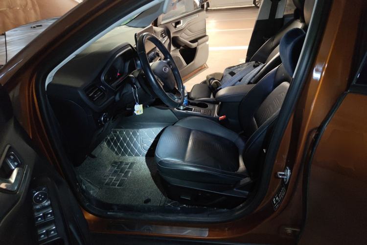 Used Ford Focus Active 2020 EcoBoost 180 Automatic Titanium Edition Left Front Seat