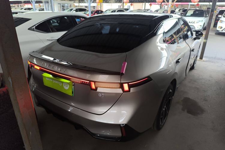 Used Lynk & Co 07 2024 EM-P 126 Long-Range Halo
