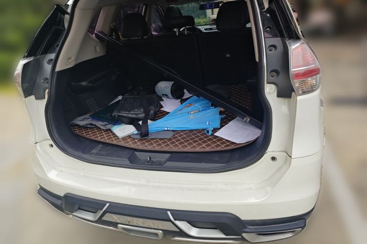 Used Nissan X-Trail 2015 2.0L CVT Comfort MAX Edition 2WD