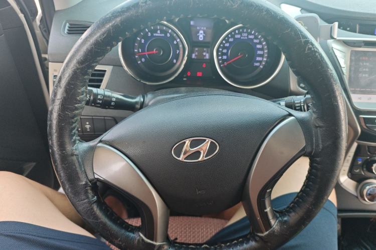 Used Hyundai Elantra (5th Generation / Langdong) 2012 1.6L Manual Leading Model
