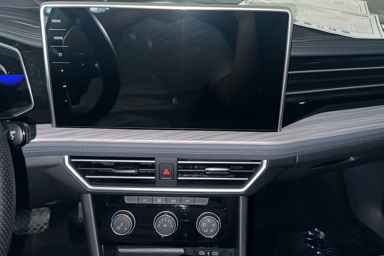 Used Volkswagen Sagitar 2023 300TSI DSG Excellence Edition
