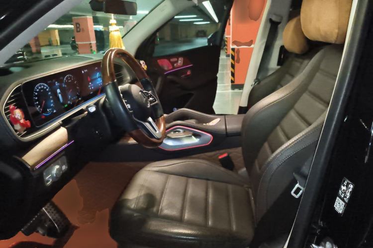 Used Mercedes-Benz GLS 2021 GLS 450 4MATIC Luxury Model Left Front Seat