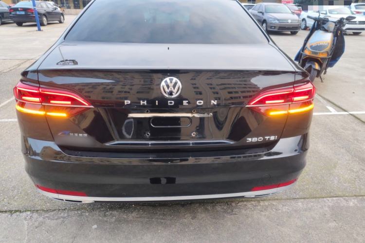 Used Volkswagen Phideon 2019 380TSI Two-Wheel Drive Business Edition China VI Standard
