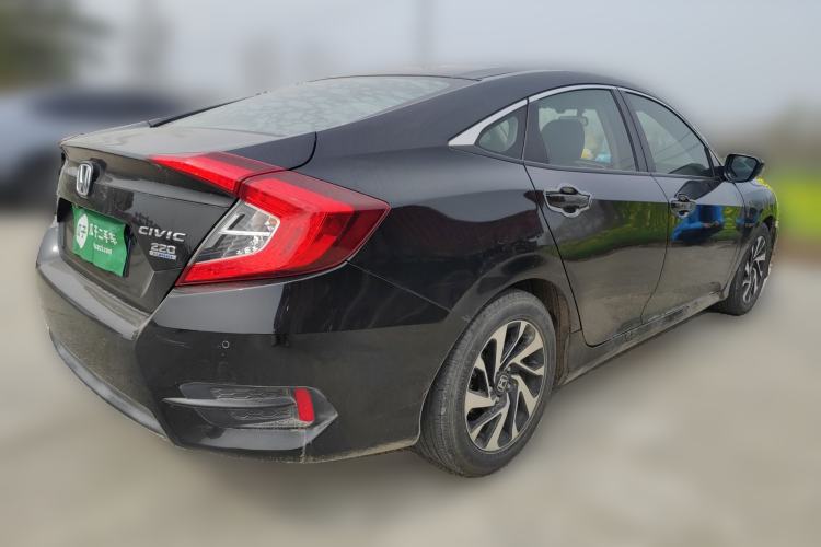 Used Honda Civic 2016 220TURBO CVT Luxury Edition
