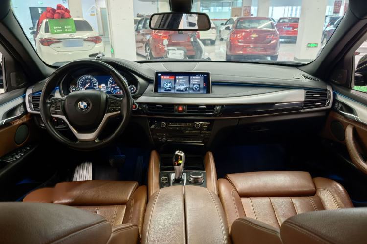 Used BMW X6 2019 xDrive28i M Sport Package Interior 3