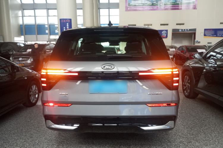 Used Ford Edge 2025 Ford Explorer L 2.0T EcoBoost E-Hybrid Four-Wheel-Drive 7-Seater Supreme Model