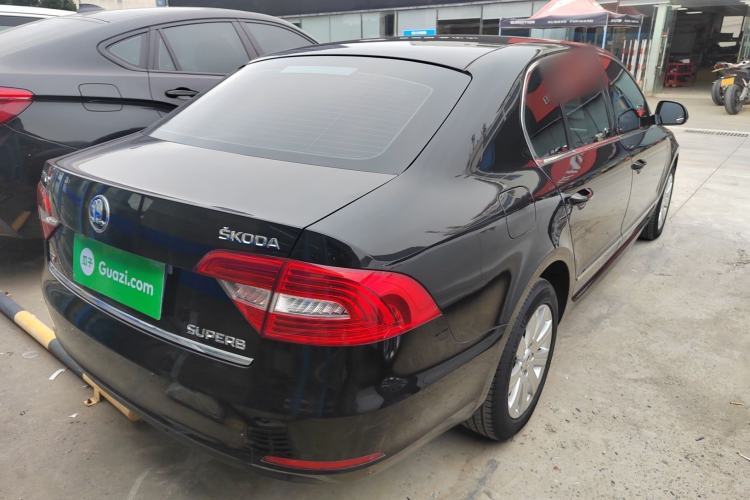 Used Skoda Superb 2015 1.8TSI Manual Shen Shi Edition
