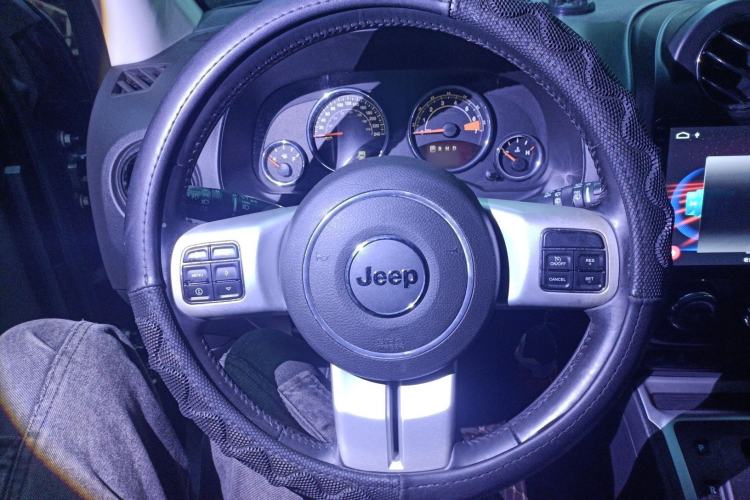 Used Jeep Compass 2014 Revised Version 2.0L Two-Wheel Drive Elite Edition
