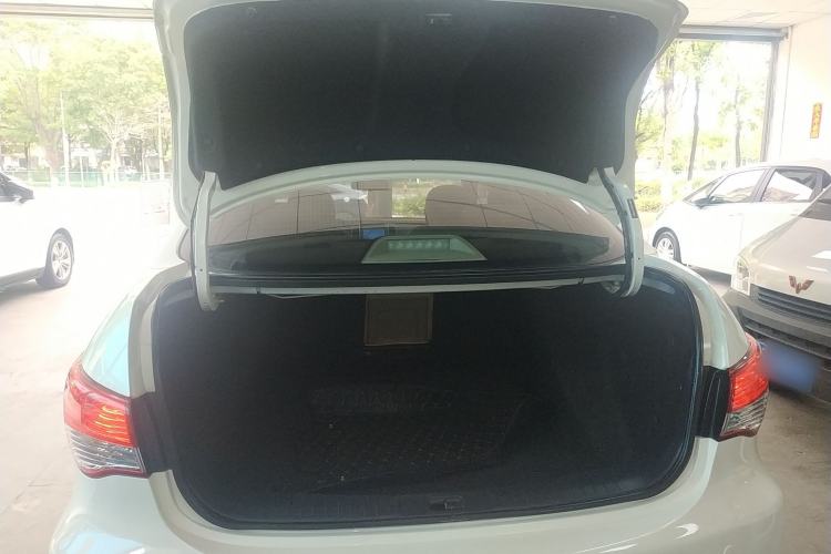 Used Nissan Sylphy 2018 Classic 1.6XE+ CVT Leading Edition Trunk