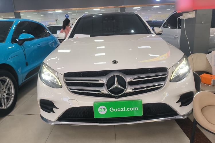 Used Mercedes-Benz GLC 2018 Facelift GLC 260 4MATIC Luxury Edition
