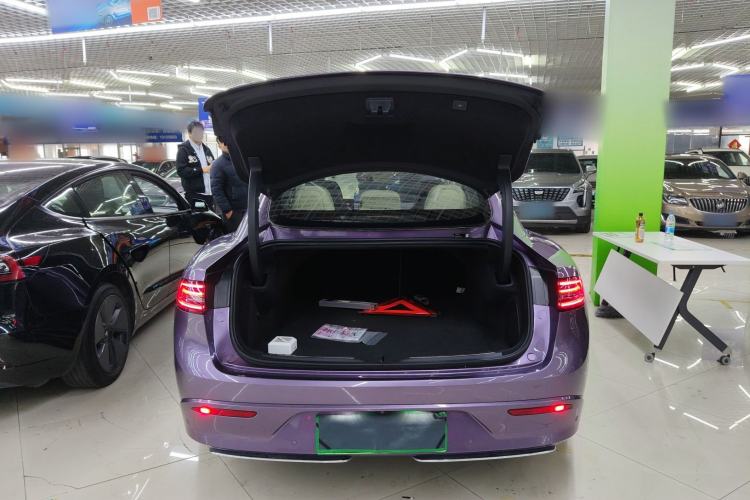 Used Hima Luxeed S7 2024 Ultra Four-Wheel Drive Flagship Edition Trunk