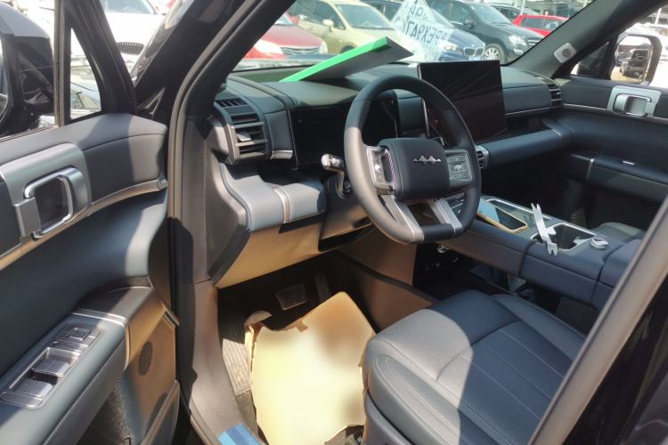 Used Formula Leopard Tai 7 2025 Model 190 km Four-Wheel Drive Ultra Edition
