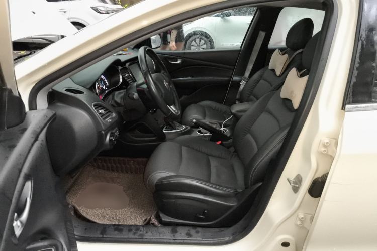 Used Fiat Viaggio 2012 1.4T Automatic Jingxiang Edition Left Front Seat