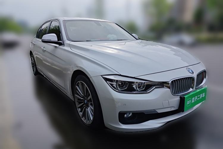 Used BMW 3 Series 2019 320Li Fashion Model Front Right 45 Deg