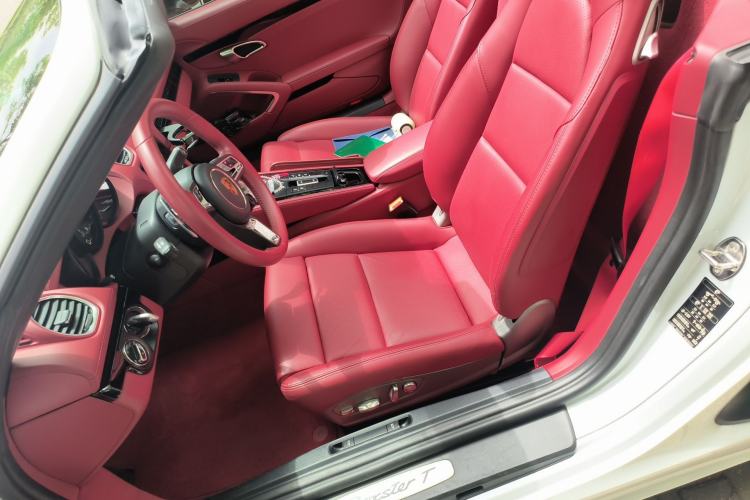 Used Porsche 718 2022 Boxster T 2.0T
